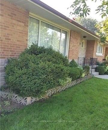 2nd image of 216 Wales Cres