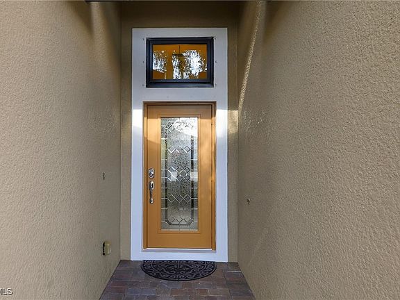 3rd image of 11273 Red Bluff Ln