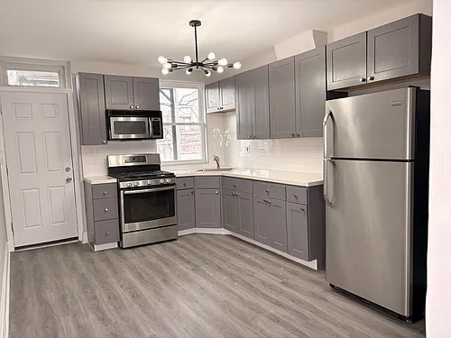 235X McCulloh St Photo 1