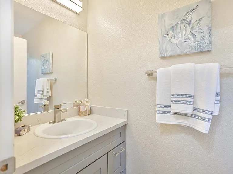 6949 Chantel Ct — Photo 13