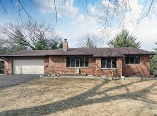 631 E Lake Ave, Wisconsin Dells, WI 53965