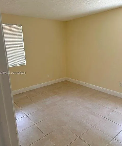 1249 SW 46th Ave #1401 — Photo 8