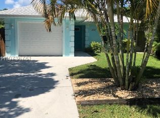 408 Pinegrove Ave, Jupiter, FL 33458