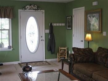 3rd image of 104 Osborne Dr