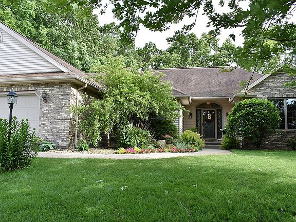 3rd image of 20308 Fieldstone Crossing Dr