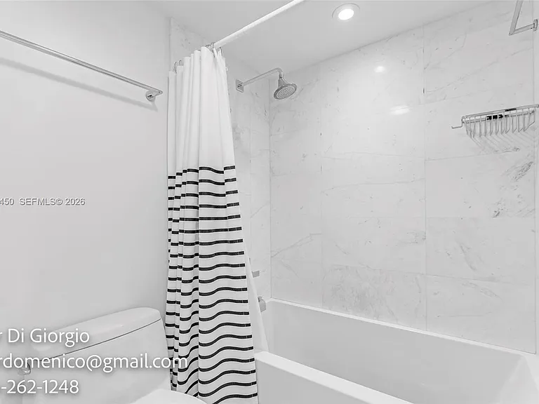 100 Bayview Dr #2007 — Photo 16