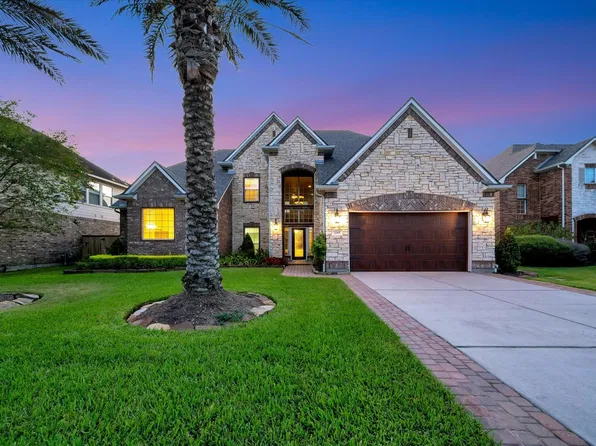 2515 Montclair Ct, League City, TX 77573