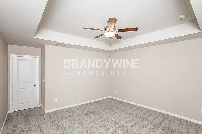 559 Glenmanor Dr — Photo 13