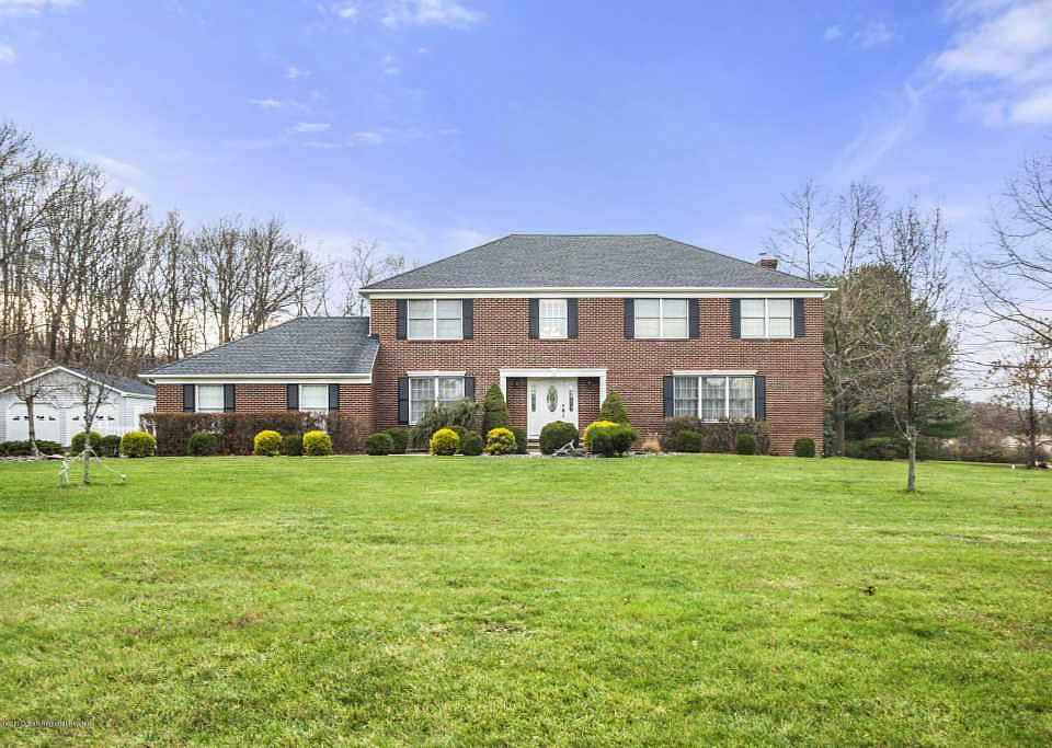 1st image of 5 Cheryl Ln
