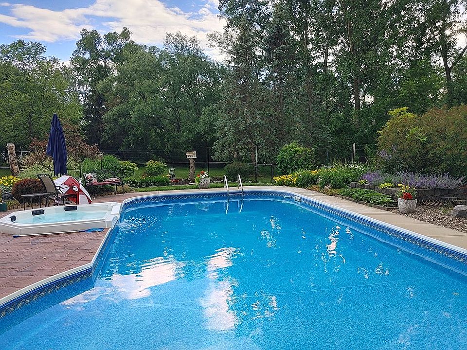 1st image of 6090 Gott Creek Trl