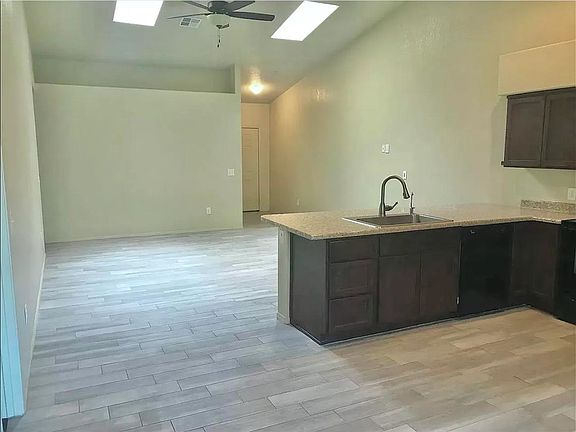 3rd image of 3156 S Melanie Dr
