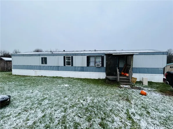 2470 Candy Ln, Eaton, NY 13334