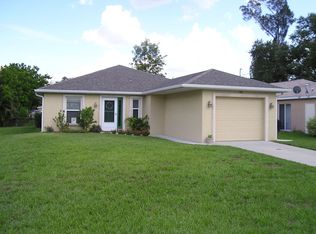 220 Patterson Ave, Osprey, FL 34229
