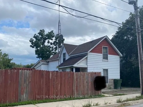 392 Pearl St, Milton, ON L9T 1M8