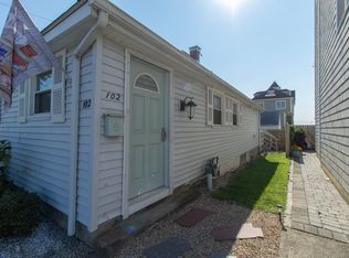 102 Broadway, Milford, CT 06460