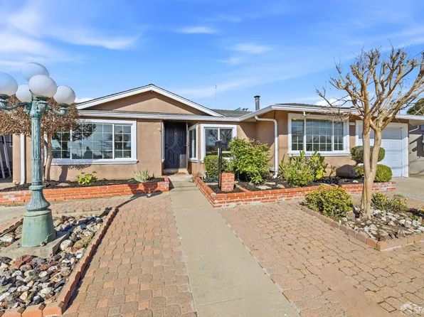 2671 Hawthorne Ave, Hayward, CA 94545