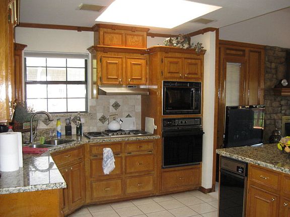 5th image of 110 Peninsula Crossing Dr