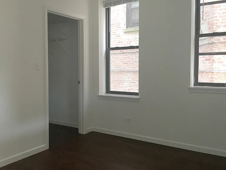 5524-5526 S. Everett Avenue — Photo 32