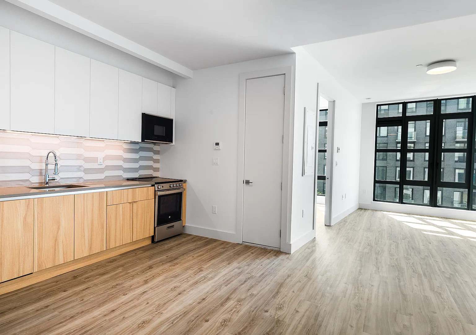 584 Fourth Avenue — Photo 3