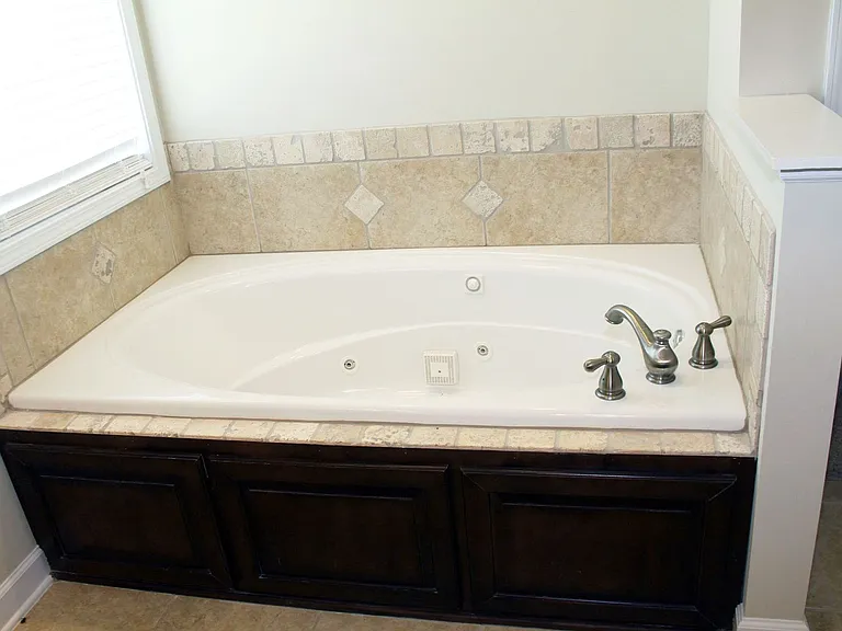 113 Stonehedge Dr — Photo 17
