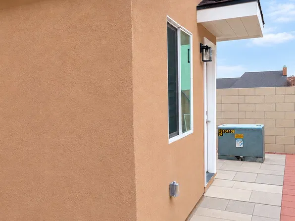 (undisclosed Address), Huntington Beach, CA 92646