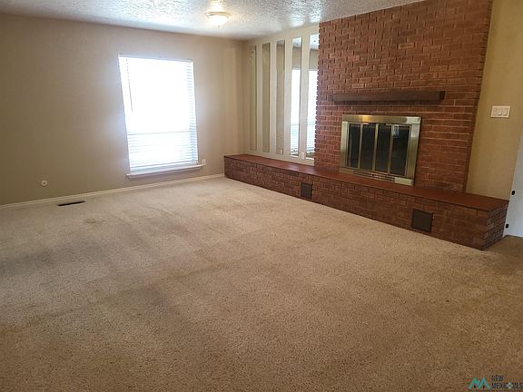 4th image of 1407 Red Rock Dr