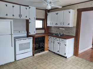 370 Hancock St APT 1, Bangor, ME 04401