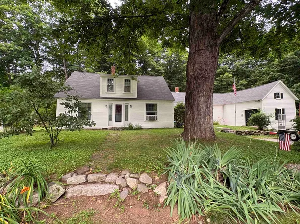 111 Barton Corner Road, Hopkinton, NH 03229