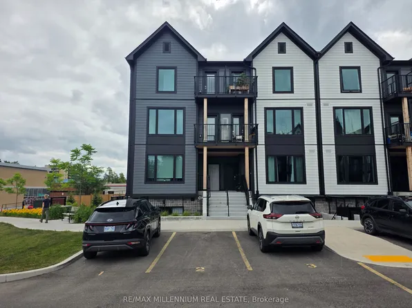 708 Woolwich St, Guelph, ON