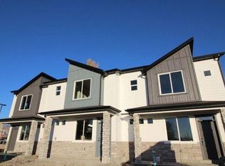 272 E 1725 N #3, Logan, UT 84321