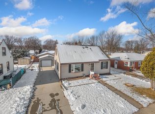 1606 14th Ave, Green Bay, WI 54304