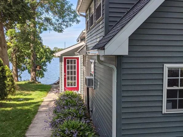 28331 Lotts Grove Rd, Three Mile Bay, NY 13693