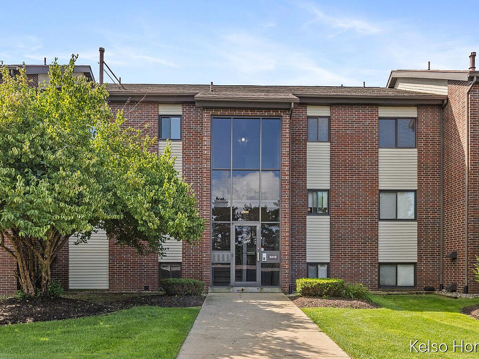 1st image of 3410 Devonwood Hls NE APT E