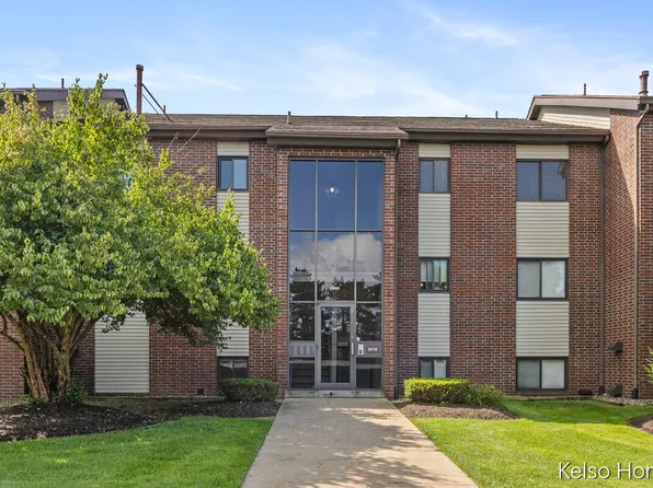 3410 Devonwood Hls NE APT E, Grand Rapids, MI 49525