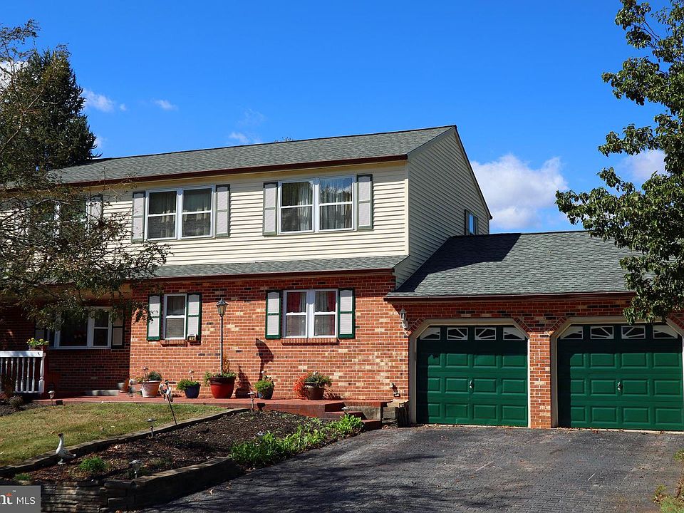 1st image of 146 Boyer Dr