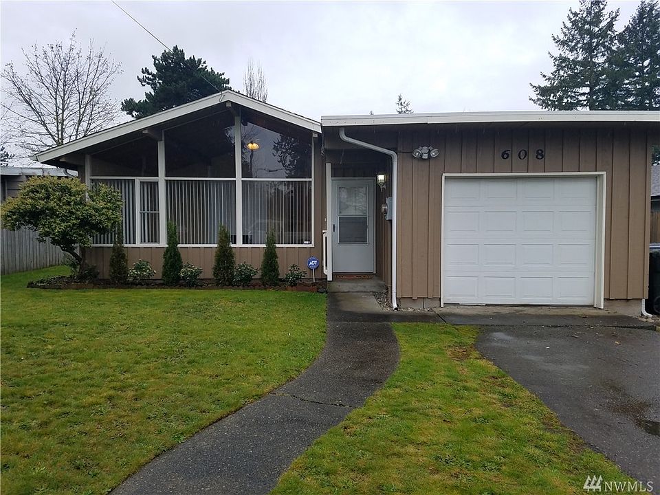 1st image of 608 118th St S