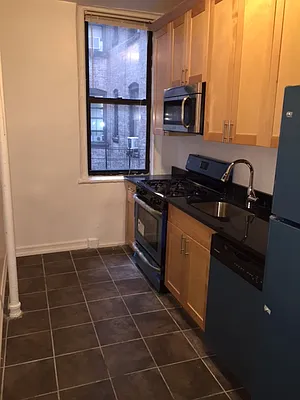 Rented by Cohen Smith Chang LLC | media 16