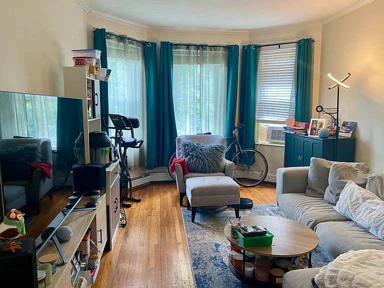 1842 Commonwealth Ave #8 — Photo 6