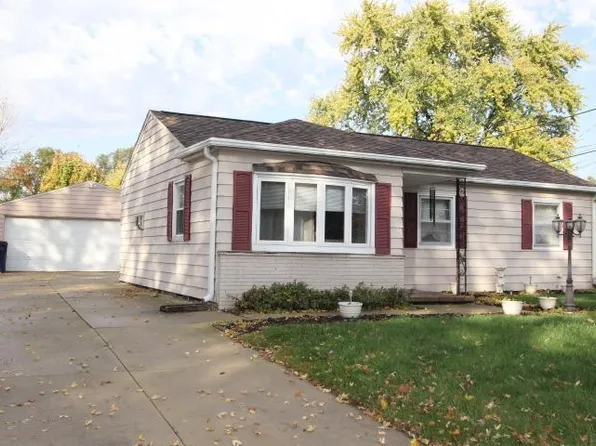948 Wisconsin St, Waterloo, IA 50702