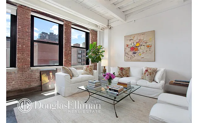 Sold by Douglas Elliman | media 21