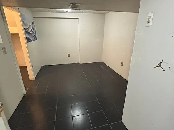 25 Nightingale Cir, Randolph, MA 02368