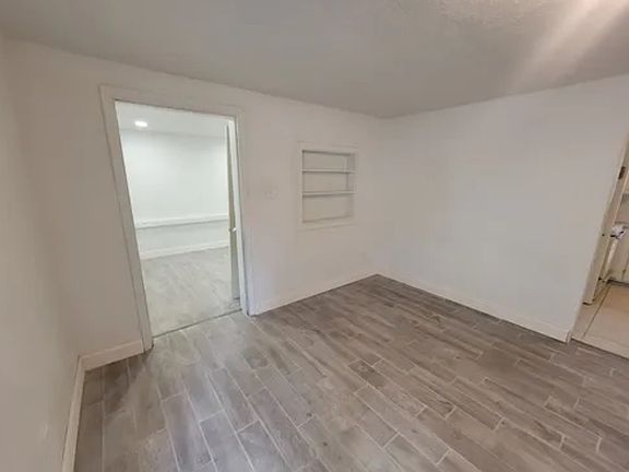 5th image of 307 42nd Ave E #306