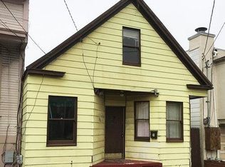 52 Willits St, Daly City, CA 94014