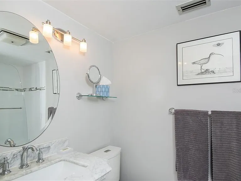 500 S Washington Dr #26B — Photo 23