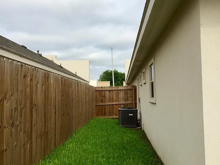 2905 Javalina Ave #4 — Photo 19