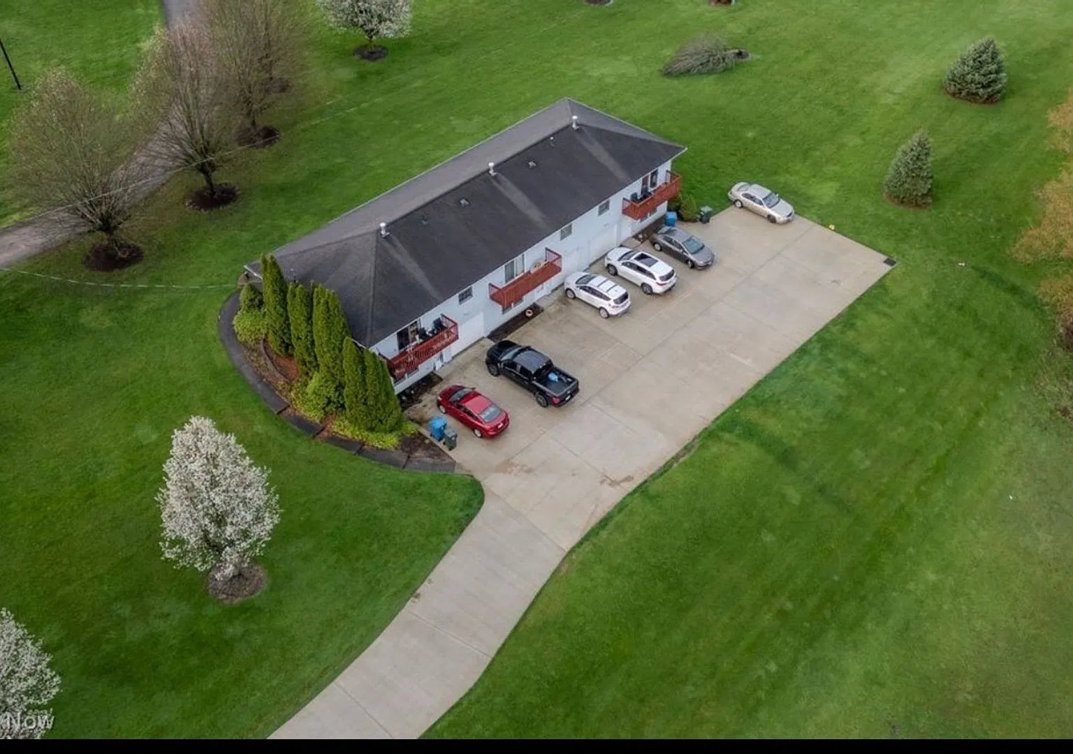 3198 Dewalt Dr — Photo 2
