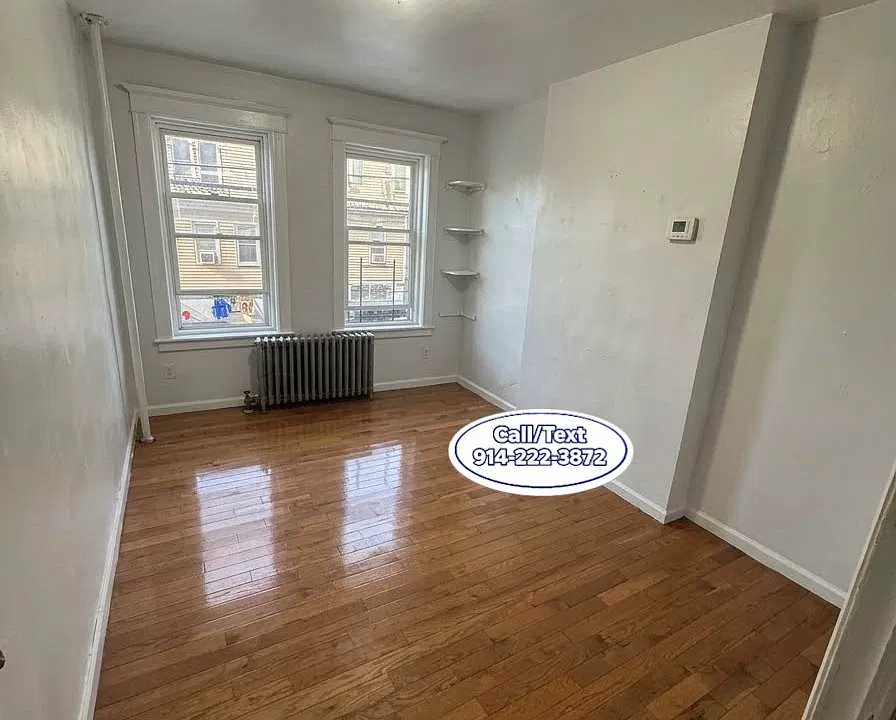 78 Oak St #1