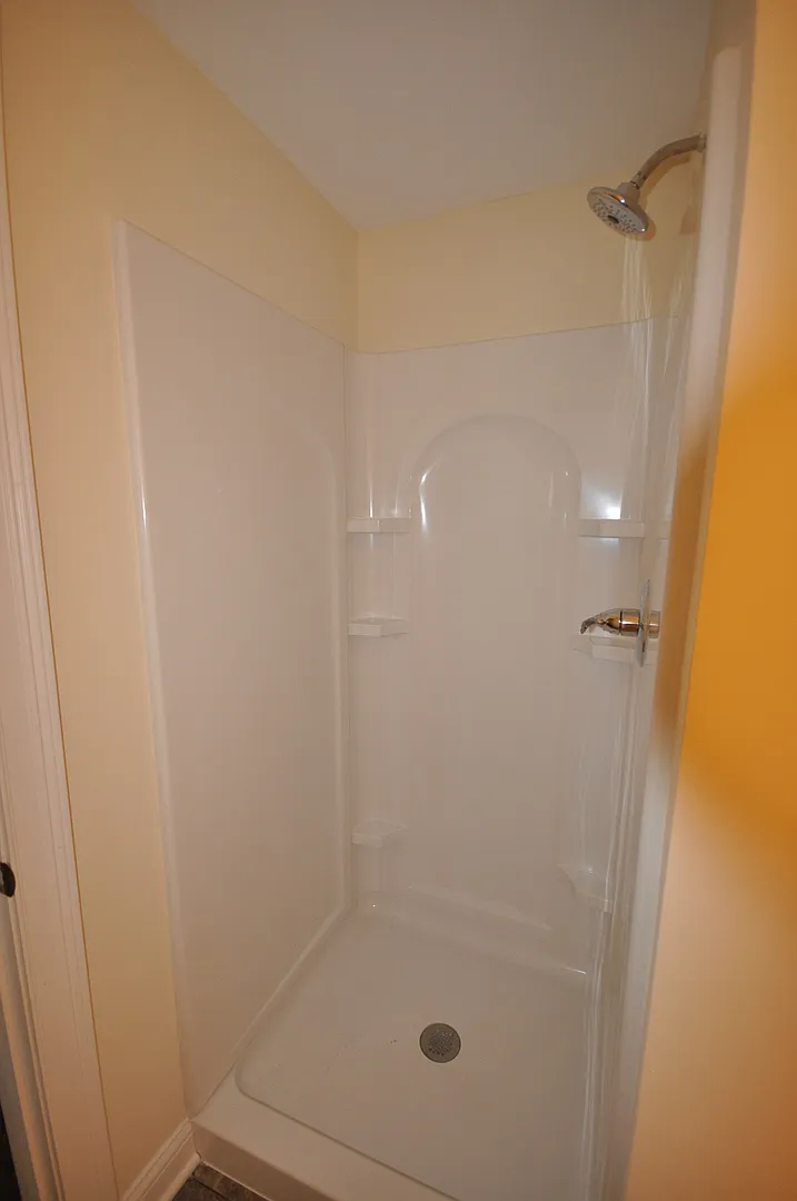860 South Broadway - Alydar — Photo 3