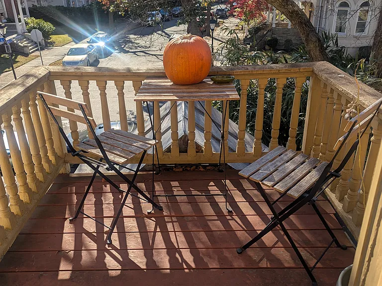 410 Pembroke Ave #2 — Photo 6