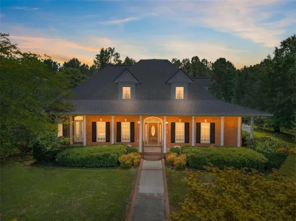 1586 New Rosedale Rd NE, Armuchee, GA 30105